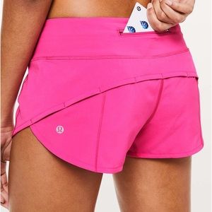 Lululemon Speed Up Low-Rise Lined short 2.5” in Sonic Pink